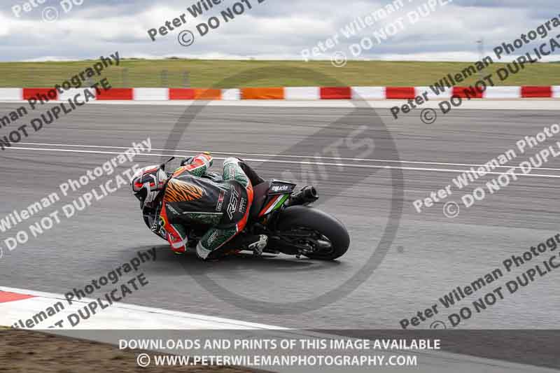 cadwell no limits trackday;cadwell park;cadwell park photographs;cadwell trackday photographs;enduro digital images;event digital images;eventdigitalimages;navarra;no limits trackdays;peter wileman photography;racing digital images;trackday digital images;trackday photos